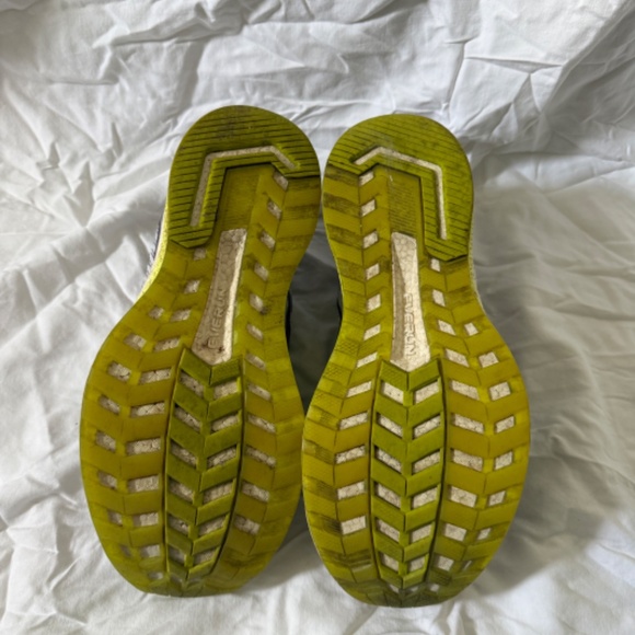 Saucony Triumph ISO 5 - Picture 2 of 3